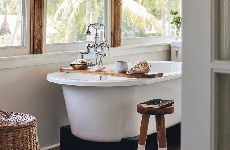 An antique tub PHOTOGRAPHED BY WING HO & CAPEHART